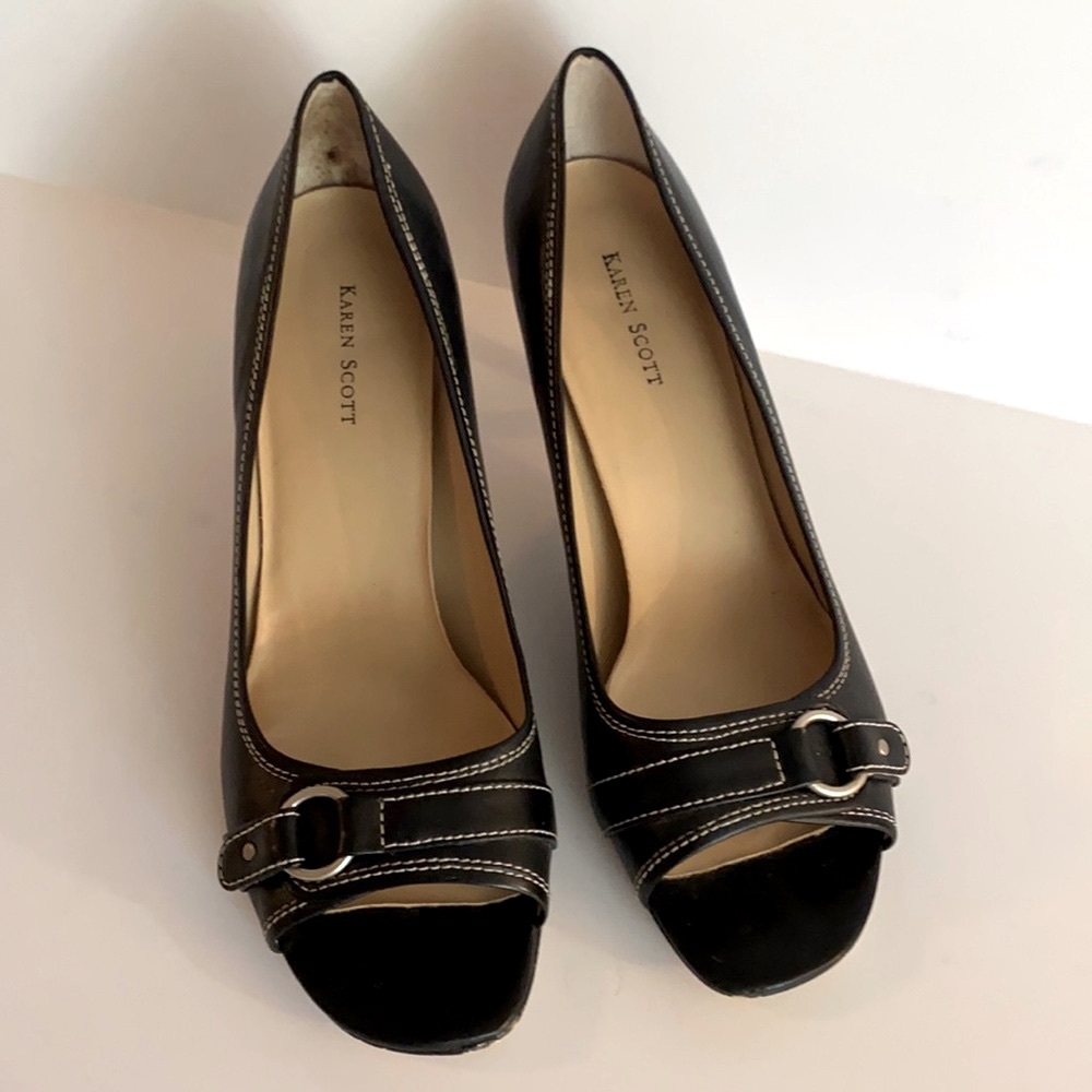 Karen Scott Black Peep Toe Heels